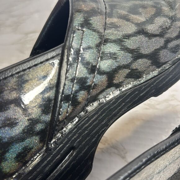 Dansko XP 2.0 Professional Patent Animal Print Slip On Clogs size 10.5 41 - Picture 8 of 13